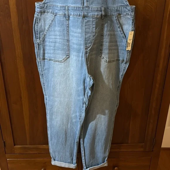 Denim Skinny Leg Overalls - Picture 3 of 6